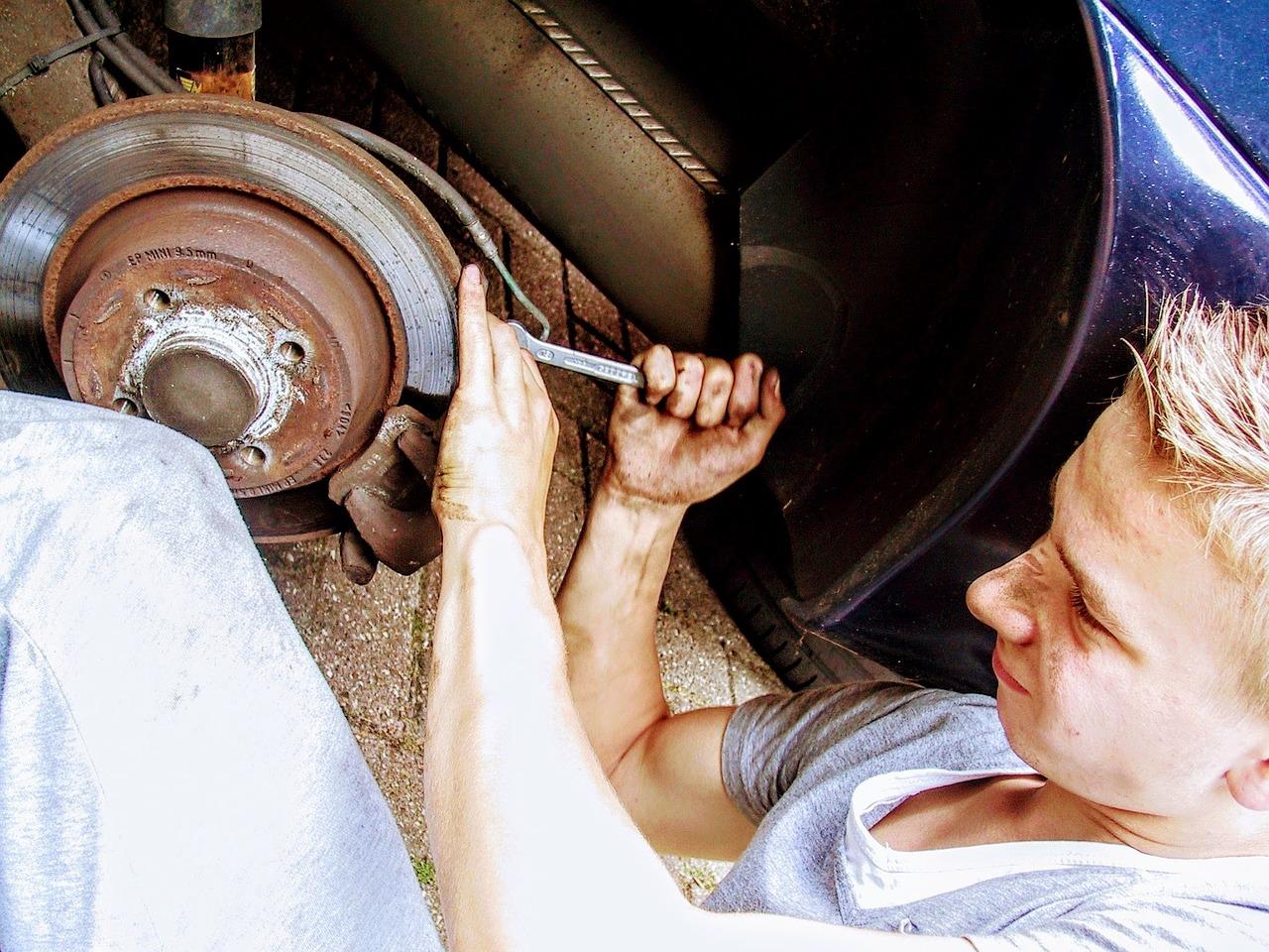 Auto reparatie in Helmond