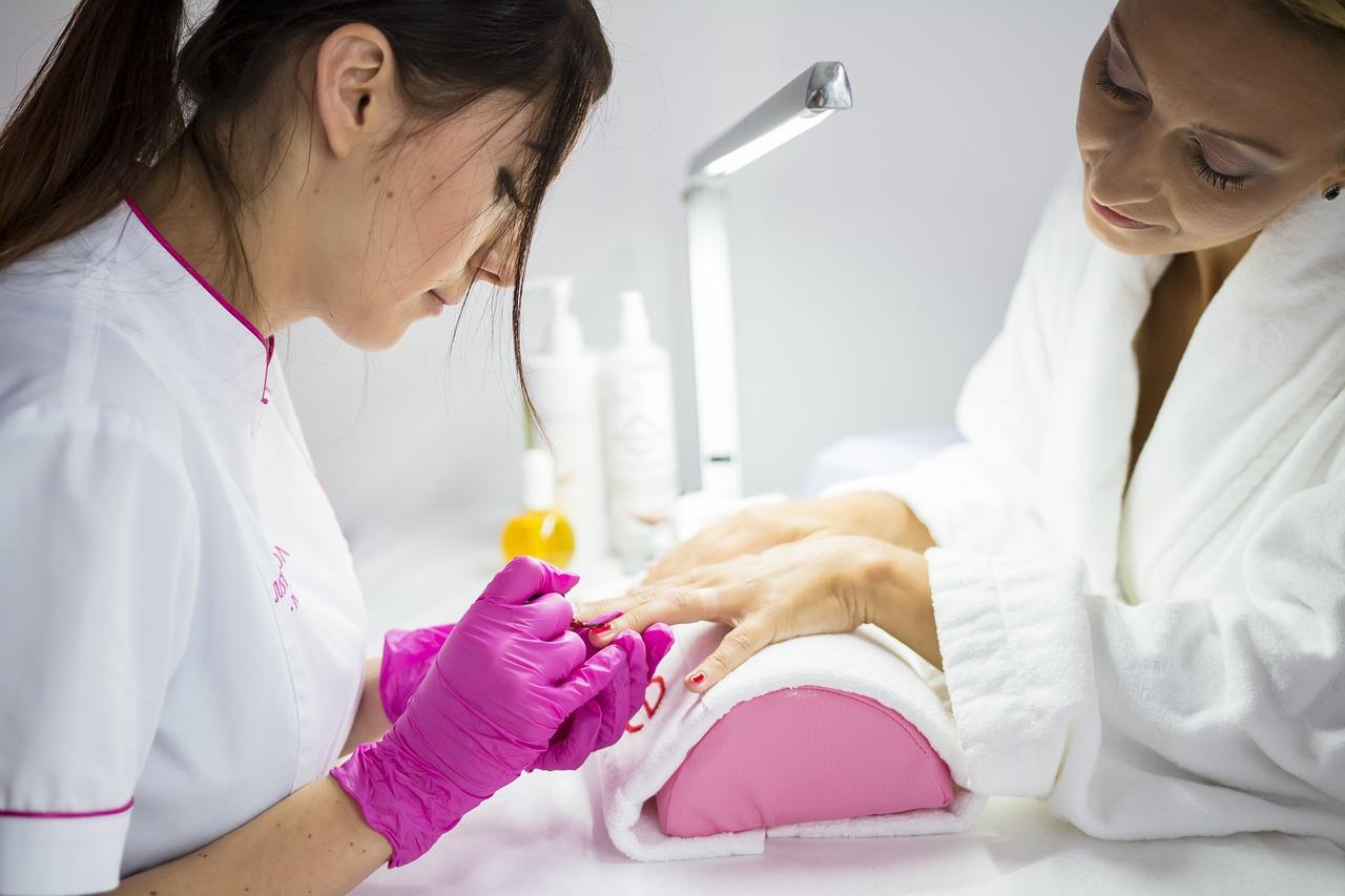 Nagelstyliste in Helmond
